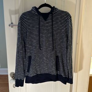Men’s Banana Republic sweater with hood